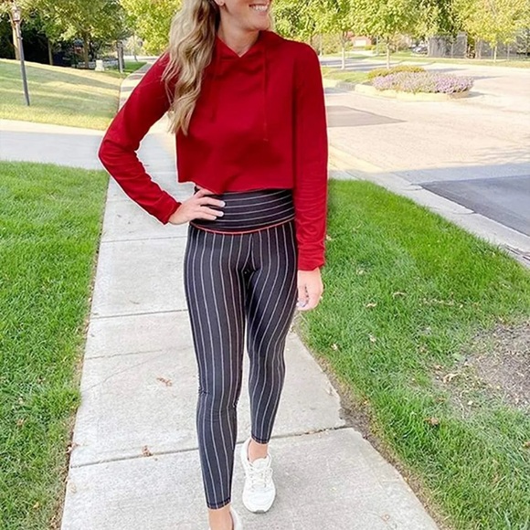 DIRASS Women's Long Sleeve Cropped Hoodie Casual Pullover Active Top Sweatshirt - Picture 14 of 16